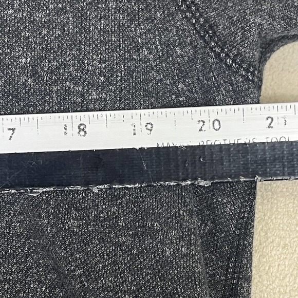 Quicksilver Hoodie Sweatshirt Mens L Long Sleeve Gray Pockets Logo Heavyweight‎ - Picture 5 of 11